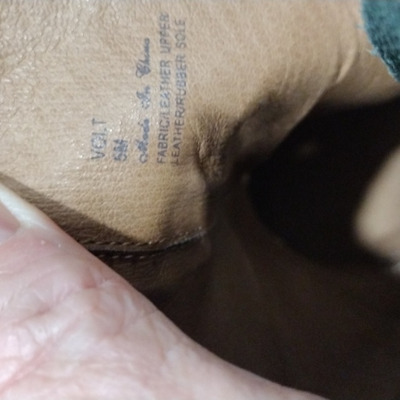 Donald Pliner black leather and stretch fabric zip booties. Size 5 - Picture 12 of 15